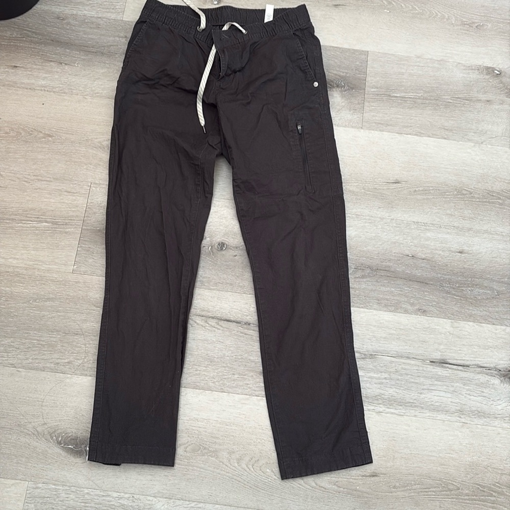 Vuori Ripstop Women's Pants in Charcoal